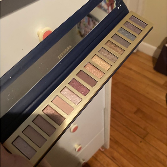 Sephora Midnight Wishes Eyeshadow palette SOLD - Picture 4 of 5